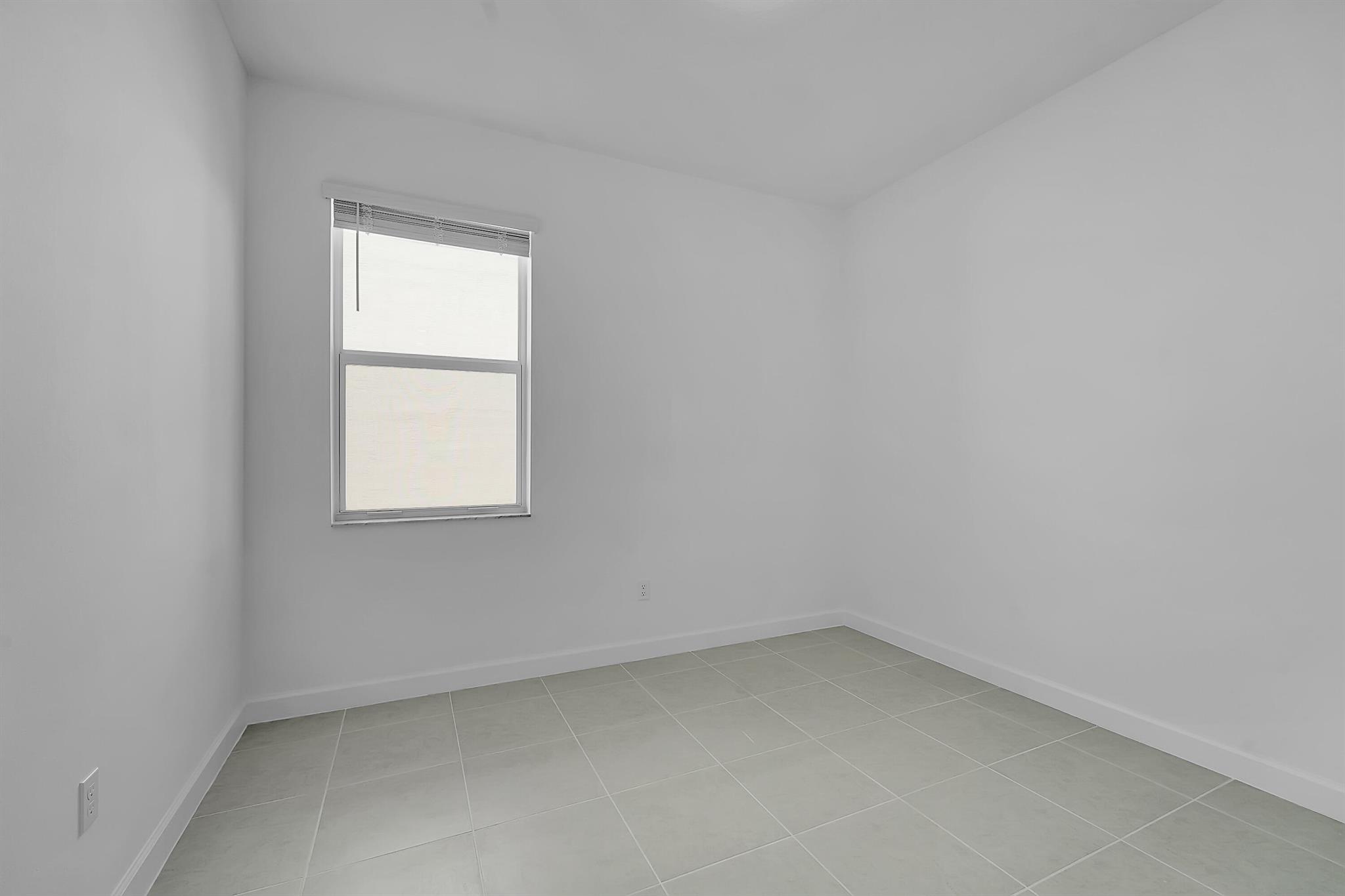 SEAGROVE PUD - Residential Lease