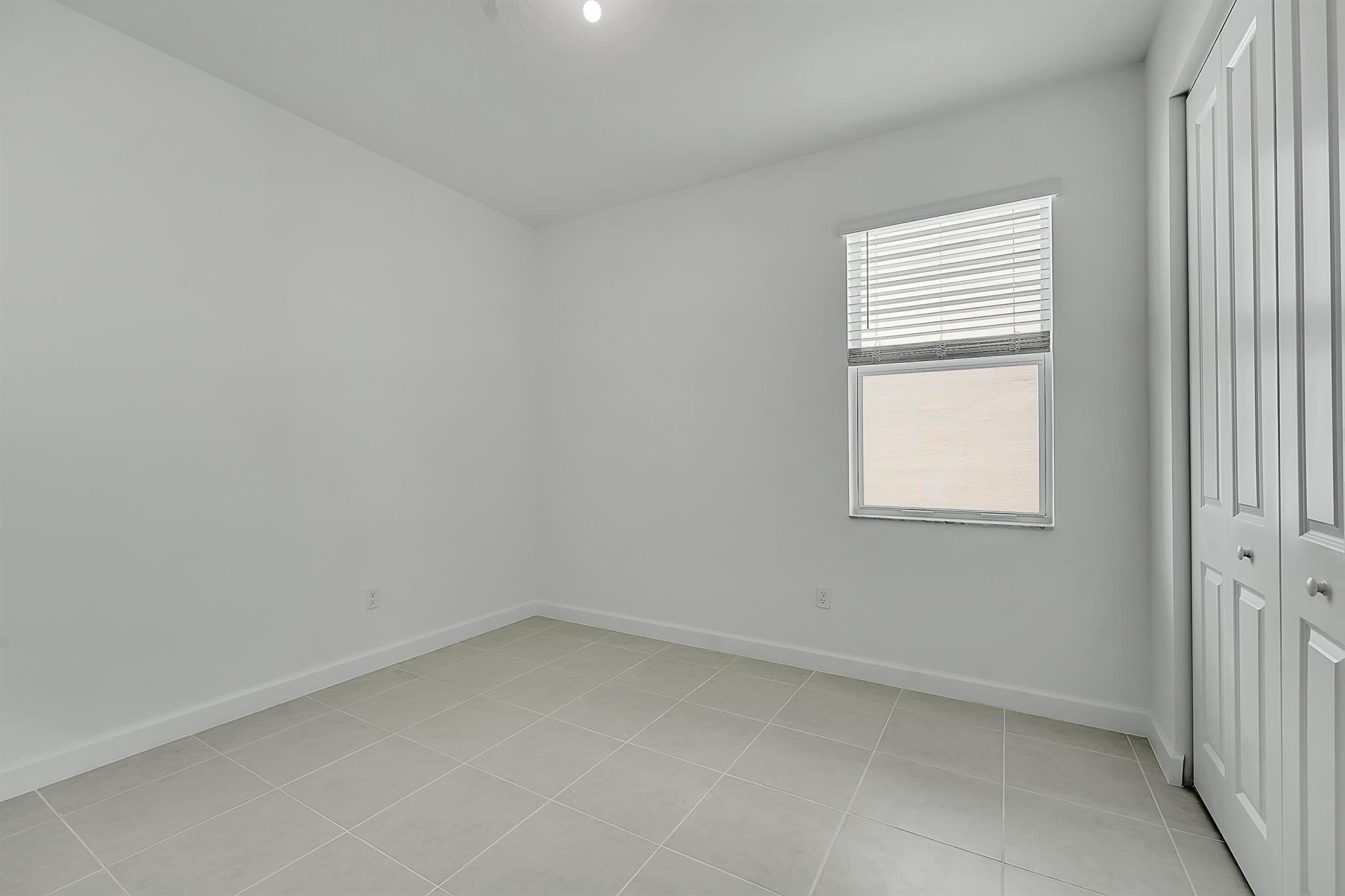 SEAGROVE PUD - Residential Lease