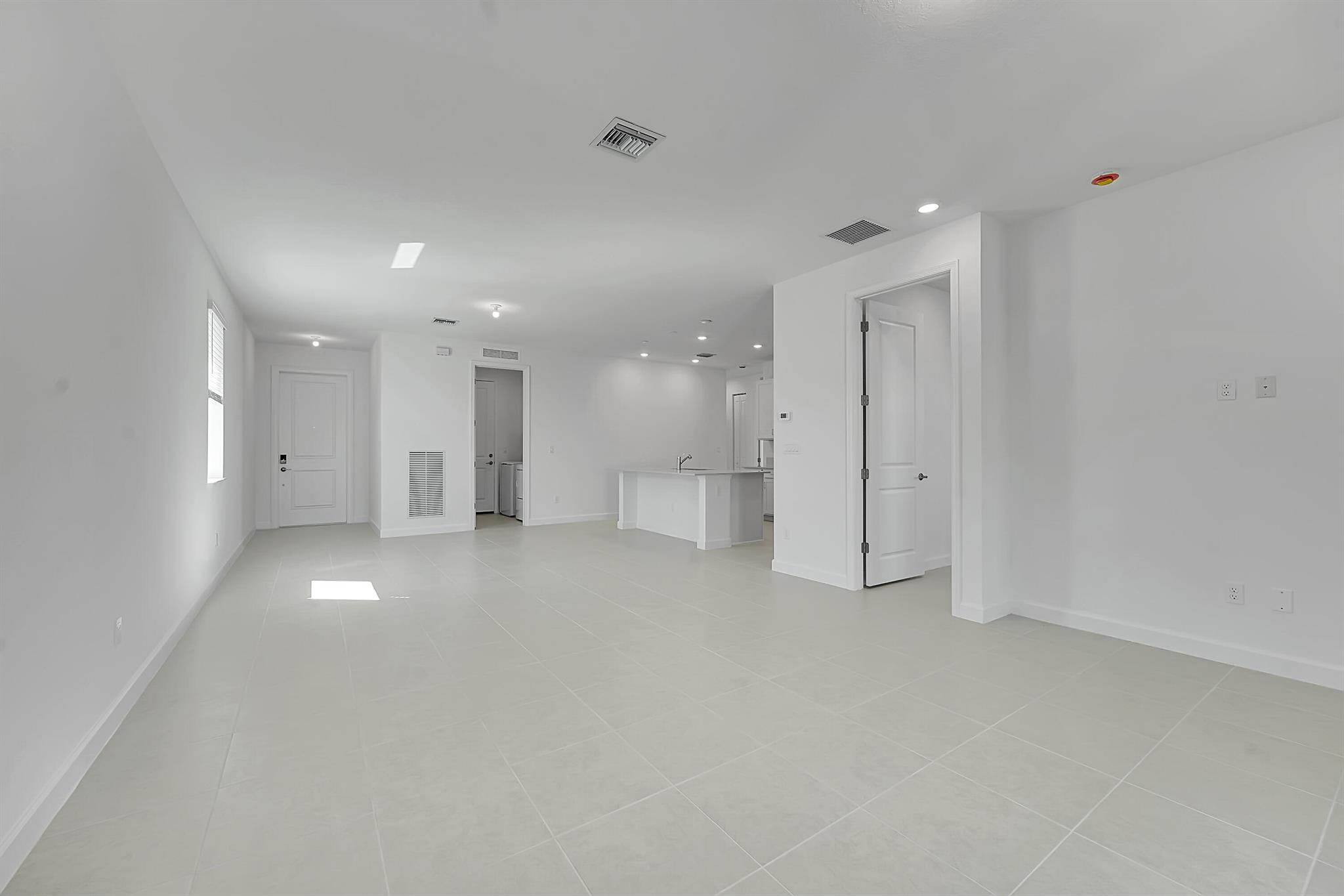 SEAGROVE PUD - Residential Lease