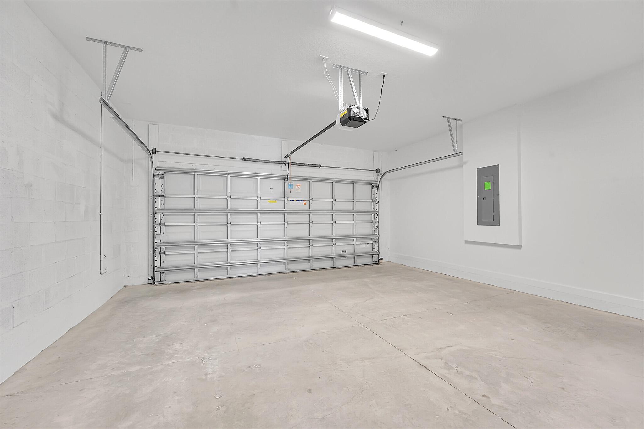 SEAGROVE PUD - Residential Lease