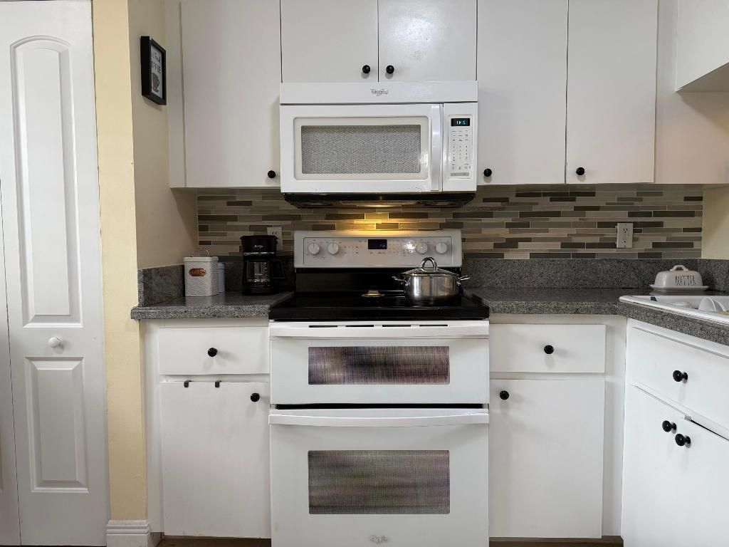 Photo of 4550 Biddeford Avenue #42, West Palm Beach, FL 33417 (MLS # R11158946)