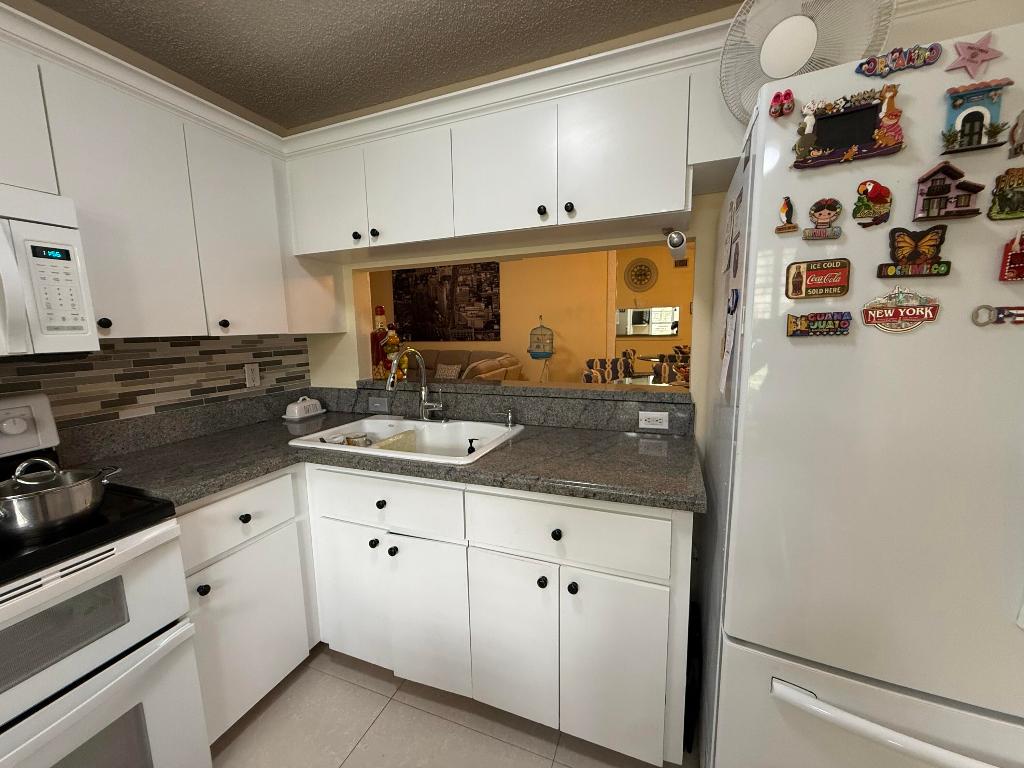 4550 Biddeford Avenue 42