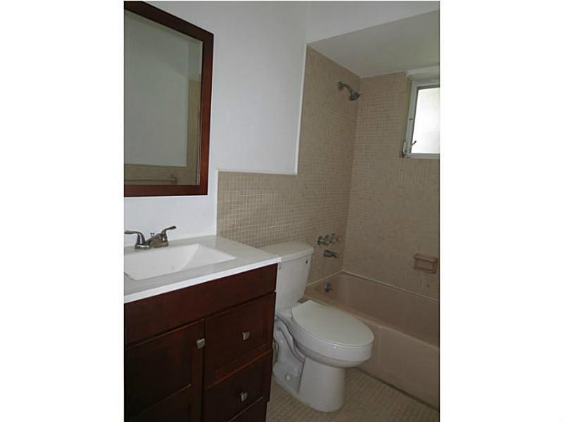 Oakland Park 2nd addition - Residential Lease