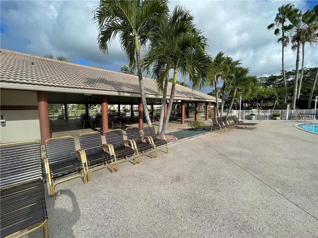DEVON KINGS POINT - Residential
