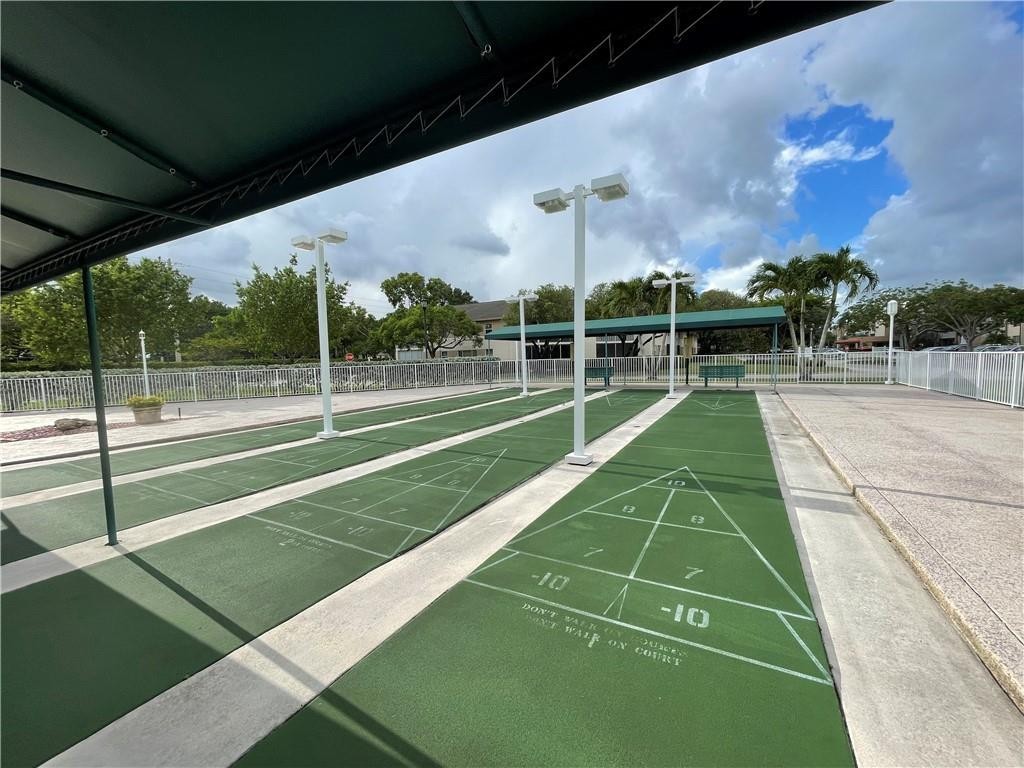 DEVON KINGS POINT - Residential