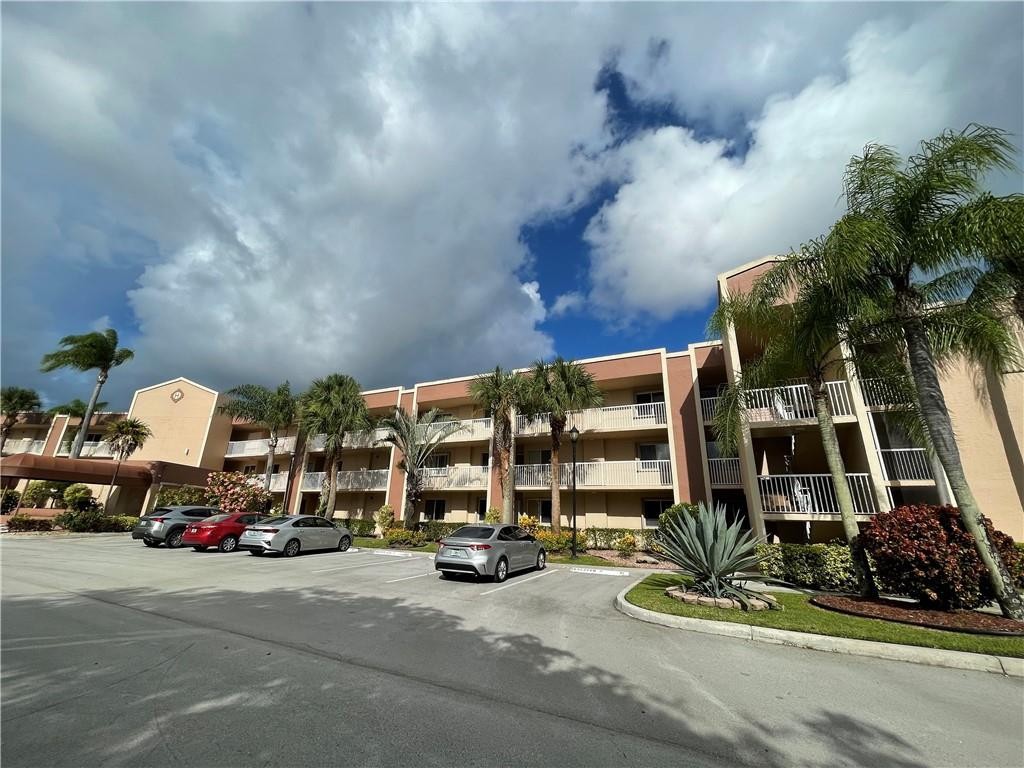 DEVON KINGS POINT - Residential