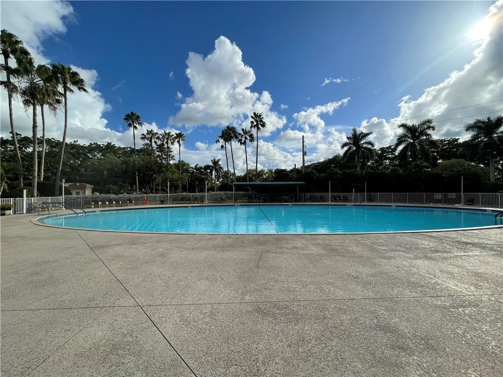 DEVON KINGS POINT - Residential