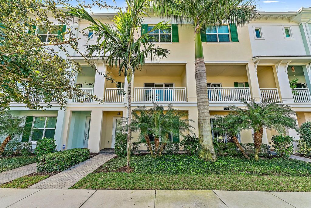 Photo of 4139 Faraday Way, Palm Beach Gardens, FL 33418 (MLS # R11061239)