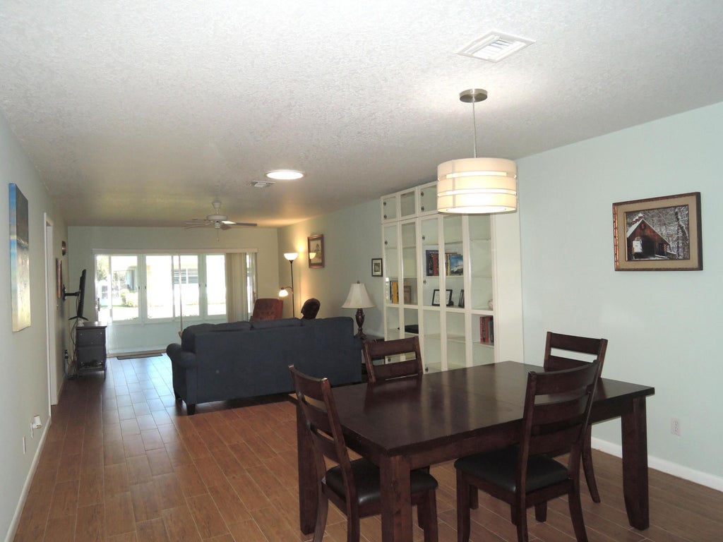 Photo of 1025 Pheasant Run Drive #B, Fort Pierce, FL 34982 (MLS # R11074016)