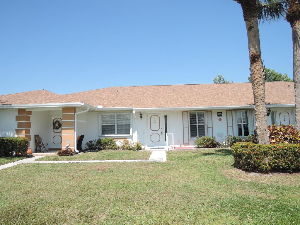 Photo of 1025 Pheasant Run Drive #B, Fort Pierce, FL 34982 (MLS # R11074016)