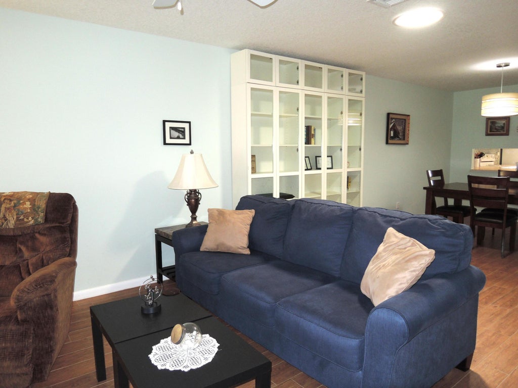Photo of 1025 Pheasant Run Drive #B, Fort Pierce, FL 34982 (MLS # R11074016)