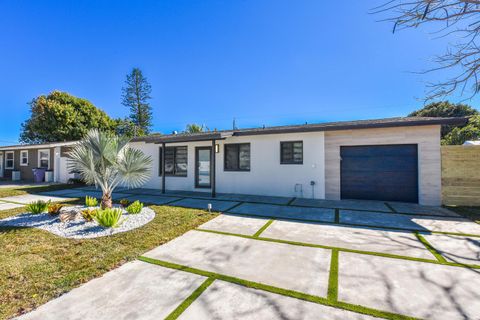 A home in Deerfield Beach