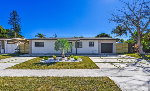 A home in Deerfield Beach