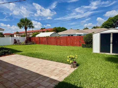 Tiny photo for 617 SE 8th Avenue, Deerfield Beach, FL 33441 (MLS # B26090047)