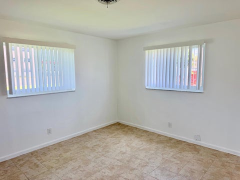 Tiny photo for 617 SE 8th Avenue, Deerfield Beach, FL 33441 (MLS # B26090047)