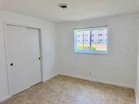 Tiny photo for 617 SE 8th Avenue, Deerfield Beach, FL 33441 (MLS # B26090047)