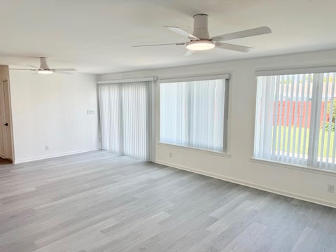 Tiny photo for 617 SE 8th Avenue, Deerfield Beach, FL 33441 (MLS # B26090047)