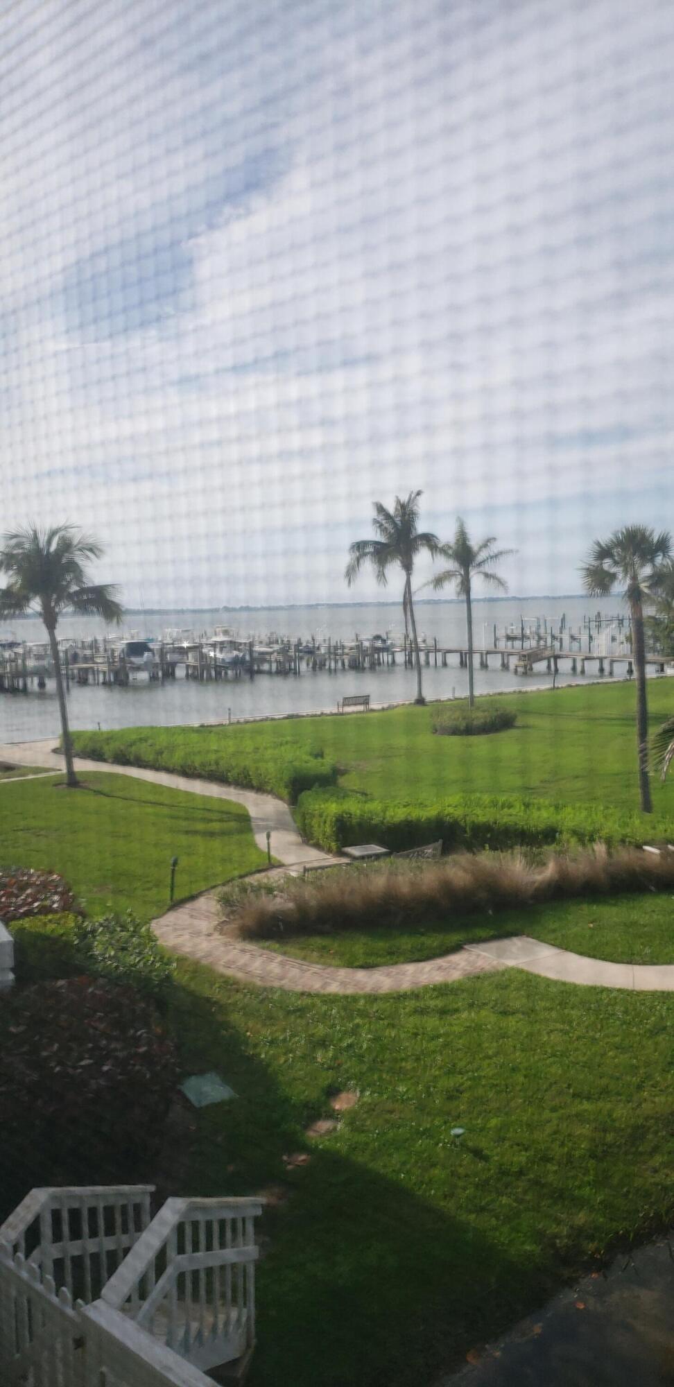 HUTCHINSON HOUSE WEST - Residential Lease