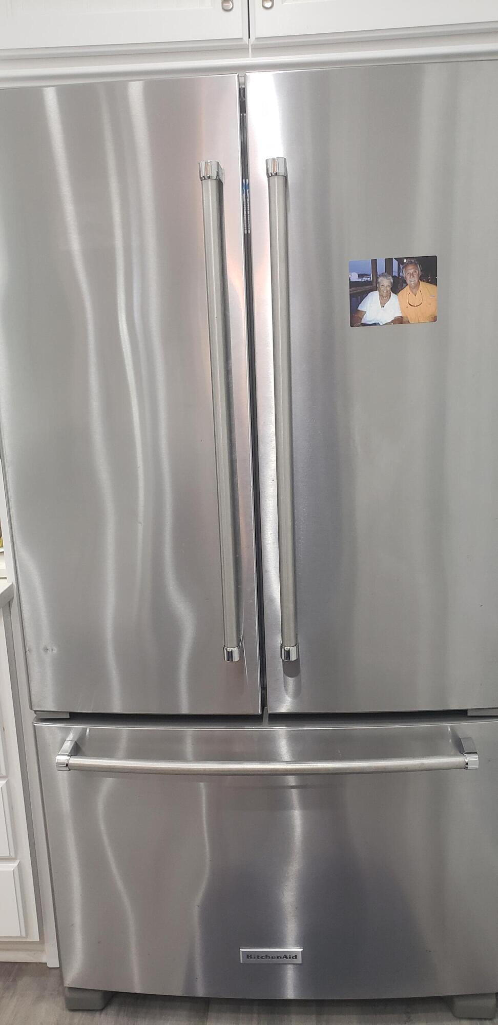 HUTCHINSON HOUSE WEST - Residential Lease