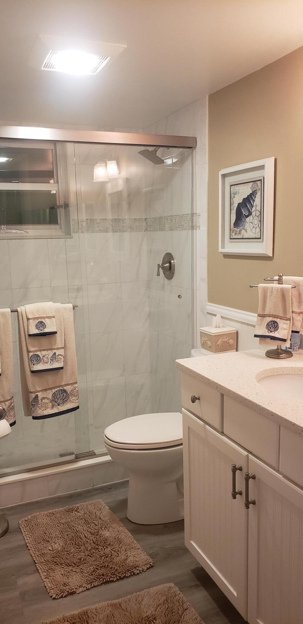 HUTCHINSON HOUSE WEST - Residential Lease