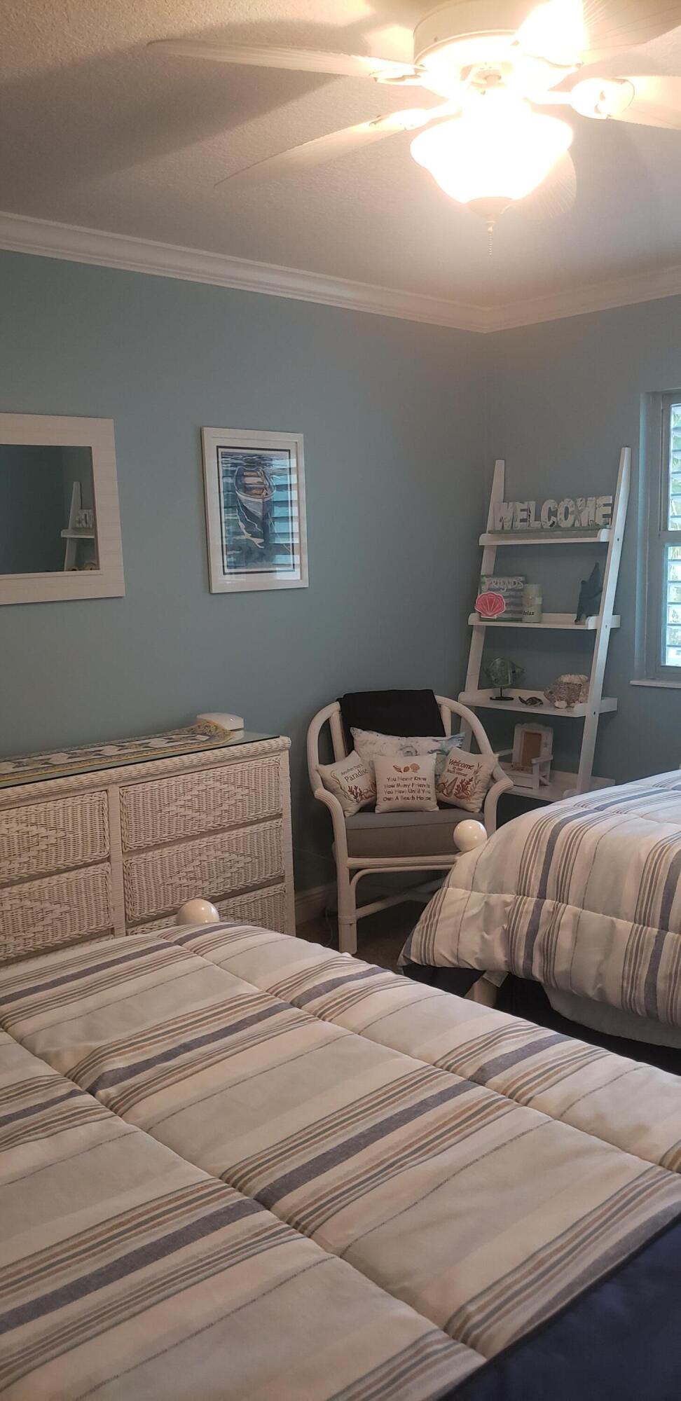 HUTCHINSON HOUSE WEST - Residential Lease