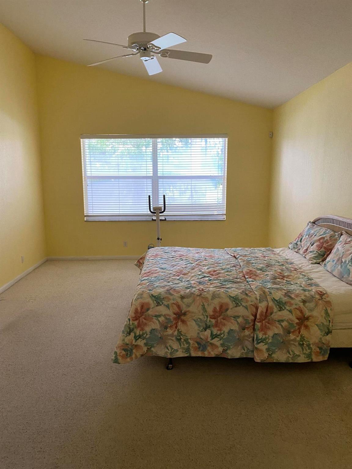 ROSSMOOR LAKES - Residential