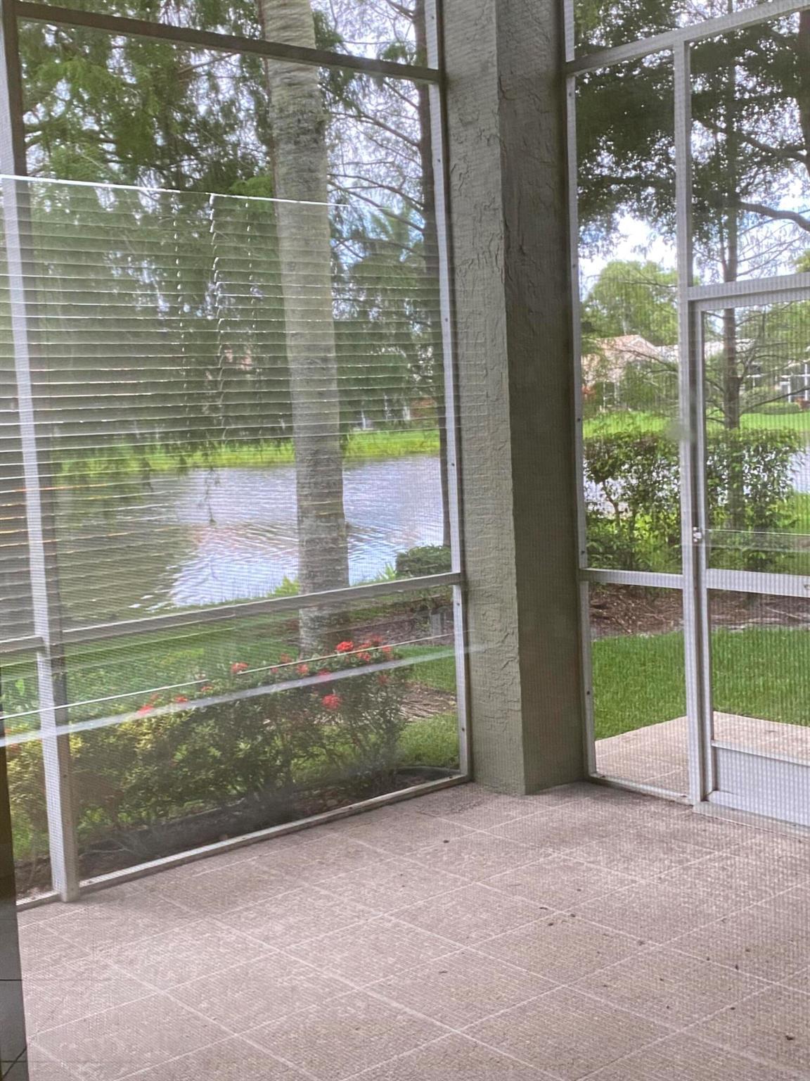 ROSSMOOR LAKES - Residential