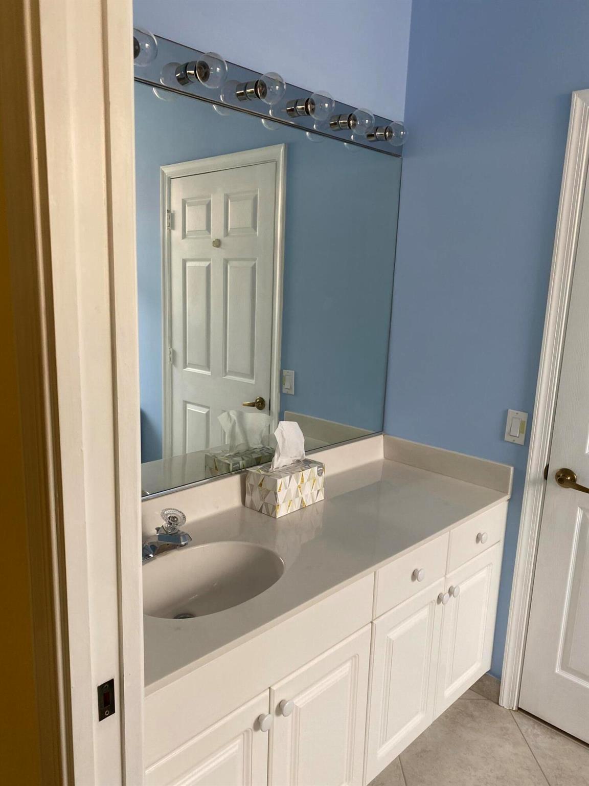 ROSSMOOR LAKES - Residential