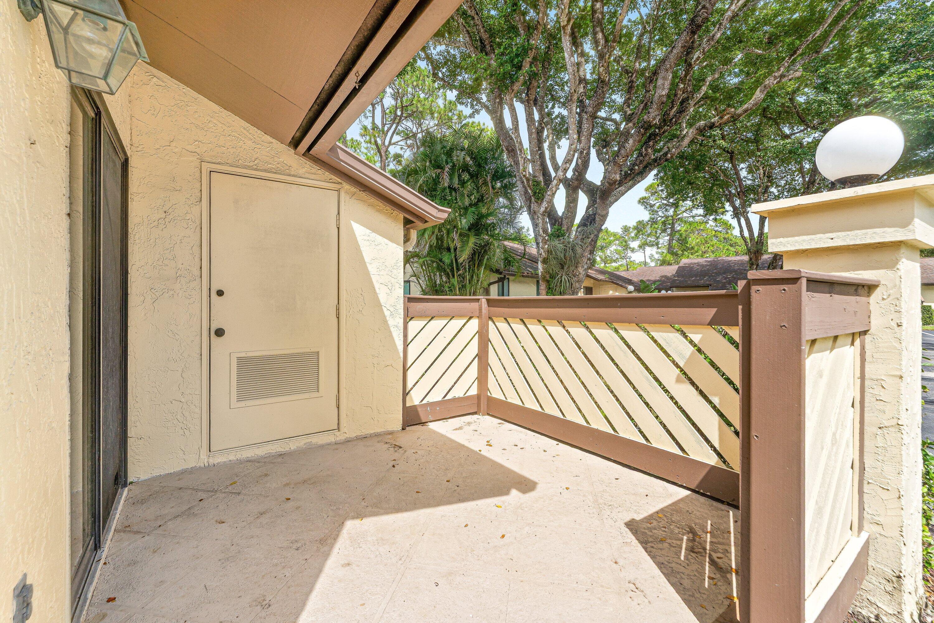 83 WOOD ROSE Court