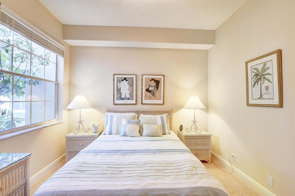 CATALINA / POLO CLUB - Residential