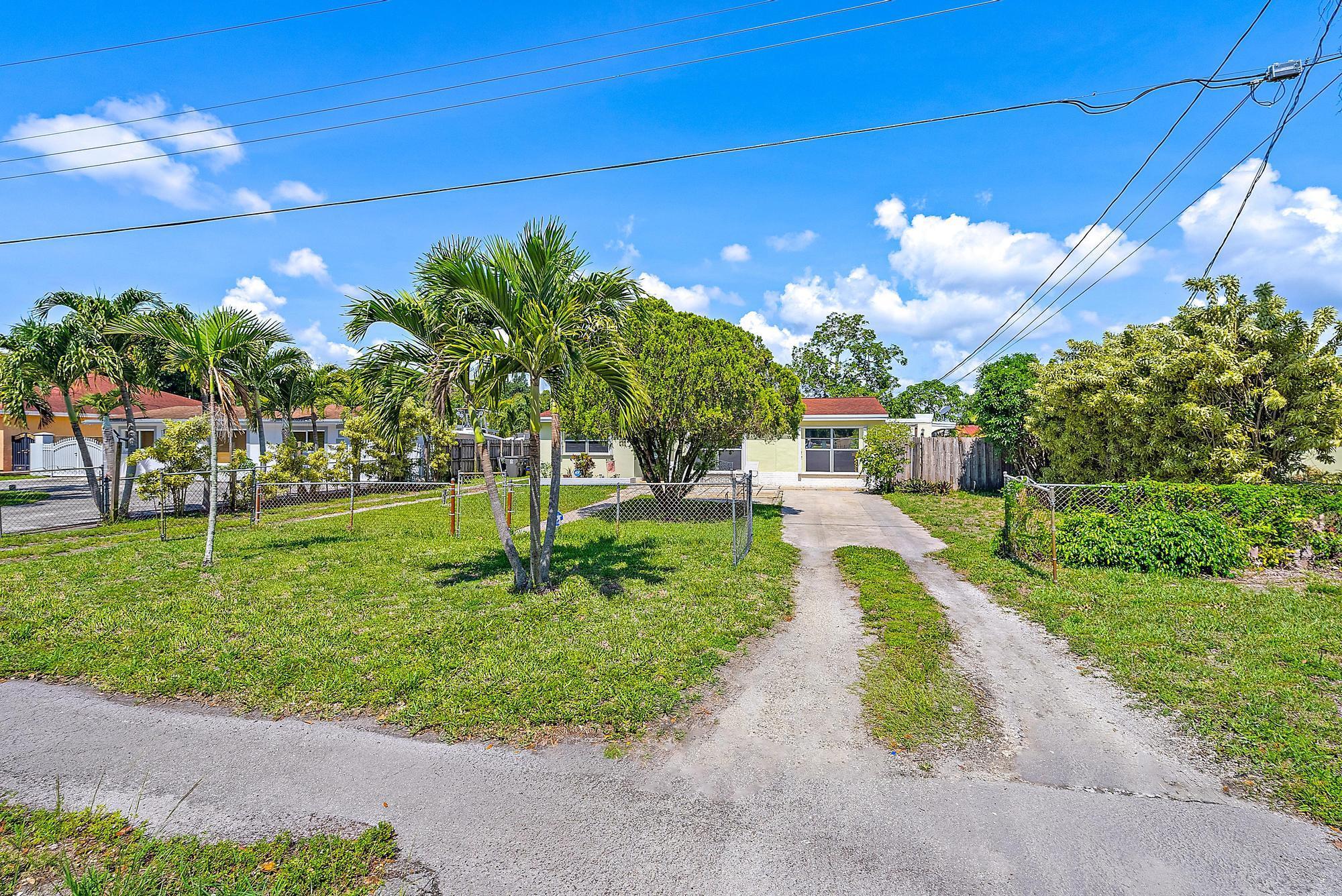 273 Florida Mango Road