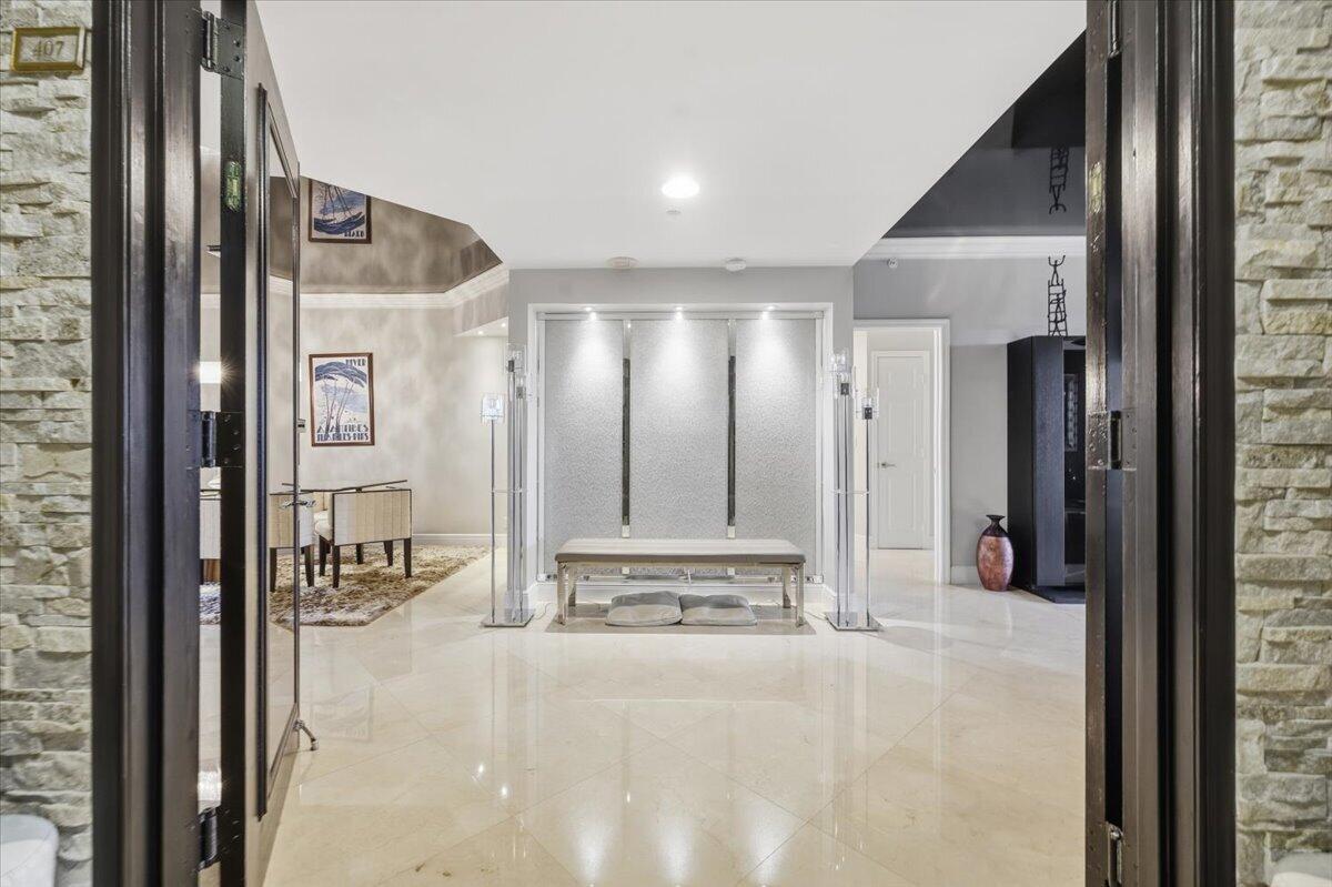 LHERMITAGE I CONDOMINIUM - Residential