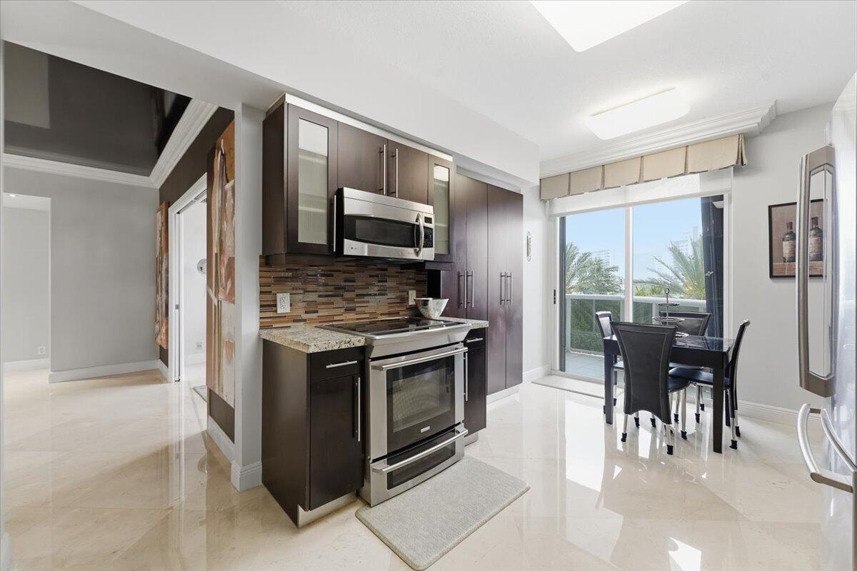 LHERMITAGE I CONDOMINIUM - Residential