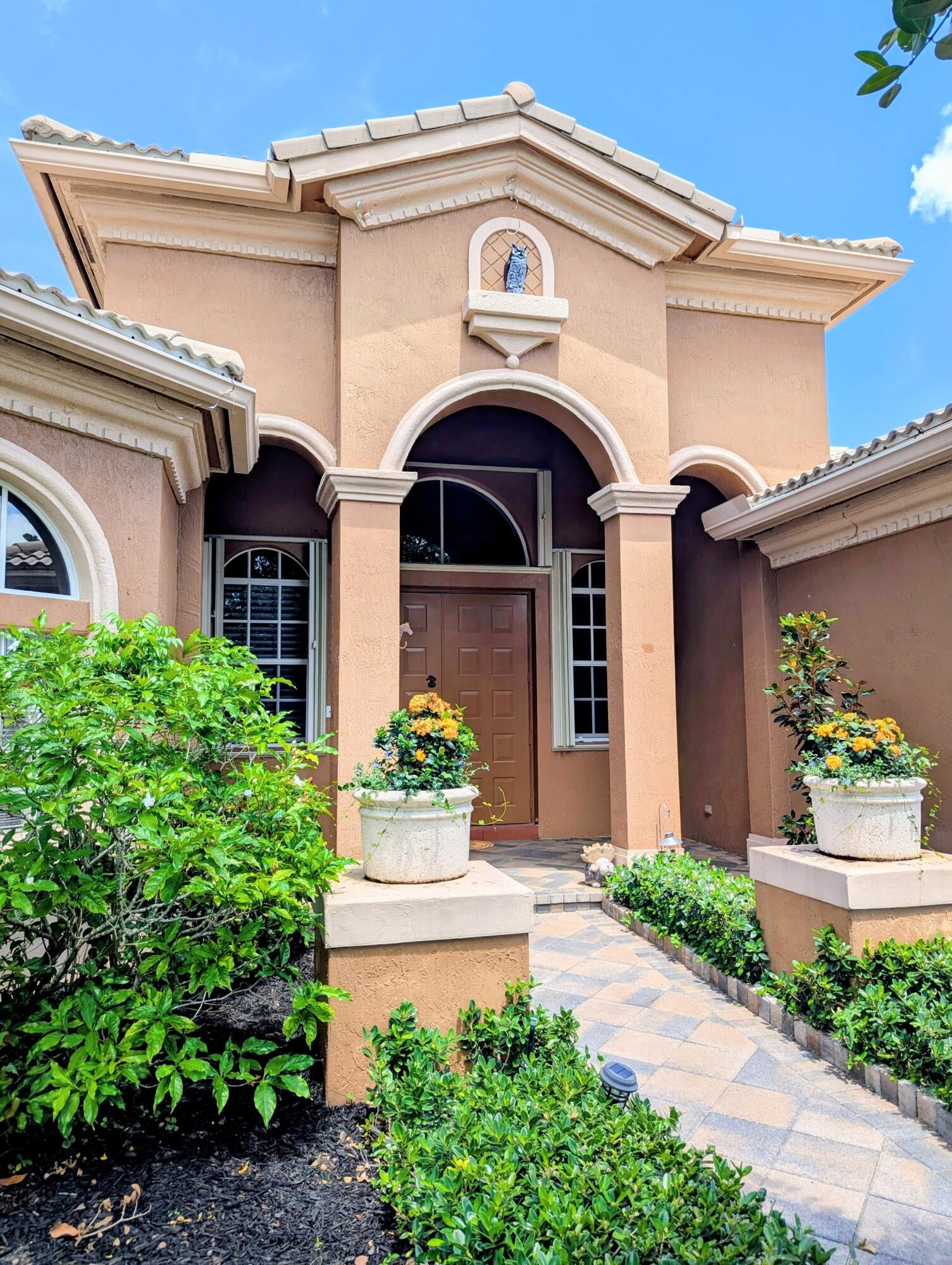 10640 Oak Meadow Lane