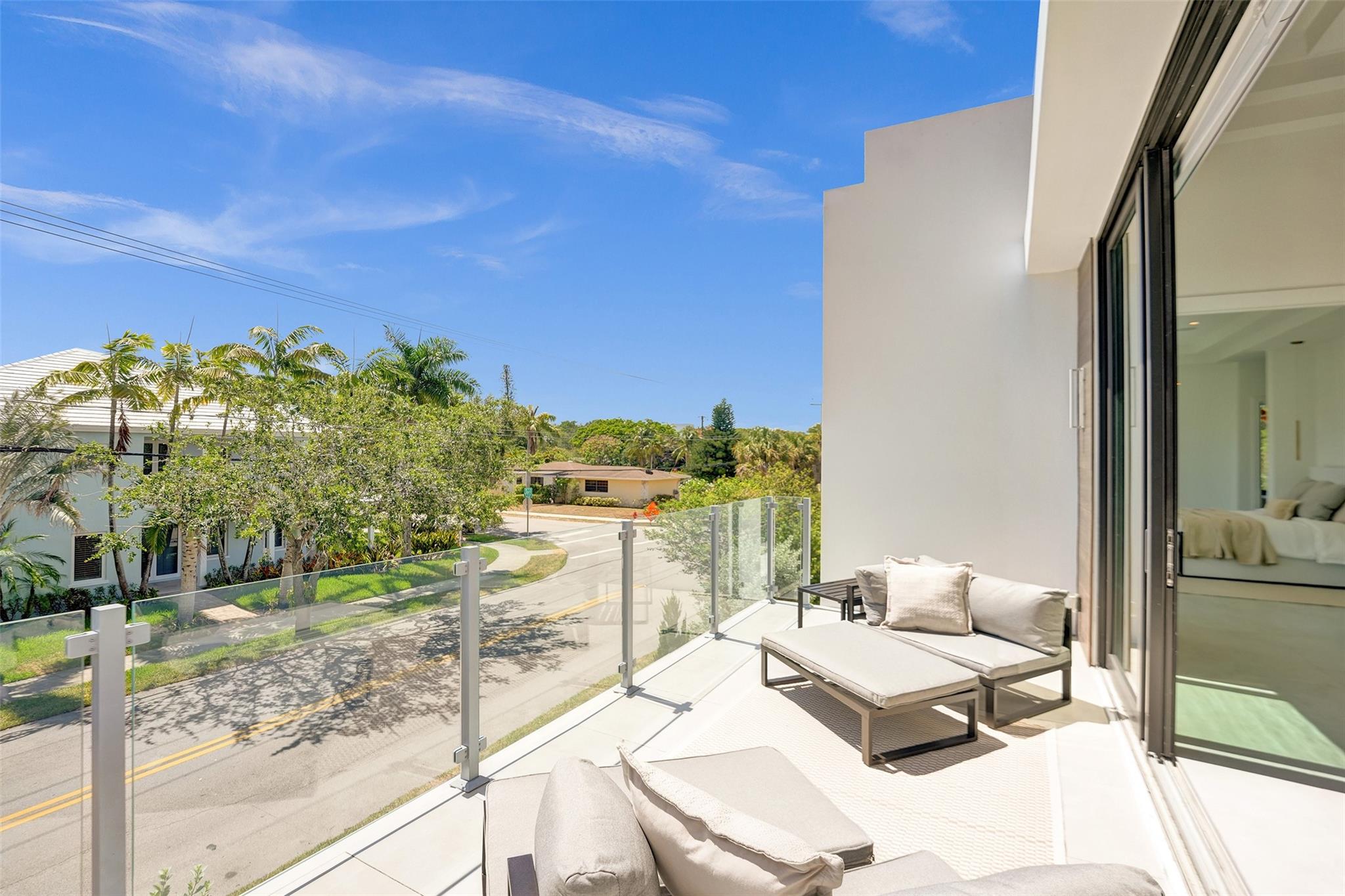 RIO VISTA ISLES - Residential