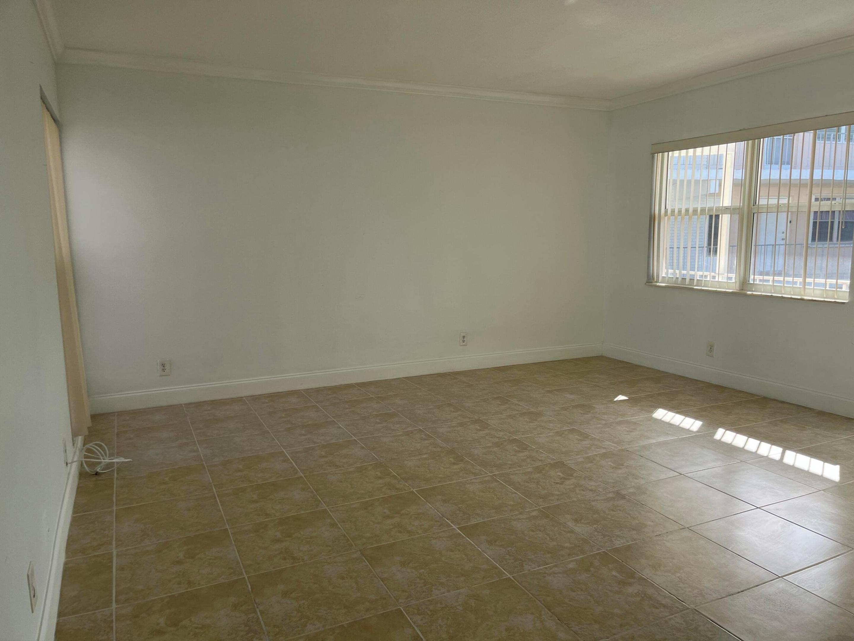 LEISURE GARDENS CONDO - Residential Lease