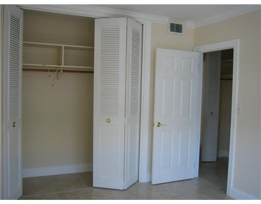 LEISURE GARDENS CONDO - Residential Lease