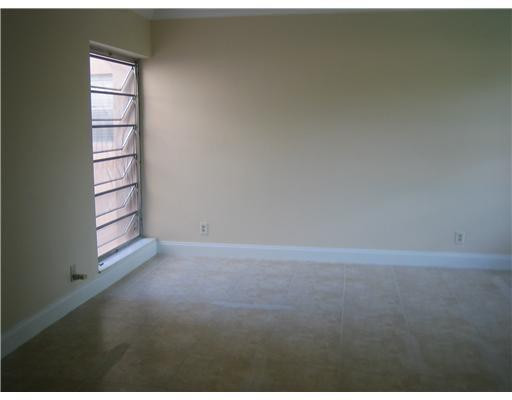 LEISURE GARDENS CONDO - Residential Lease