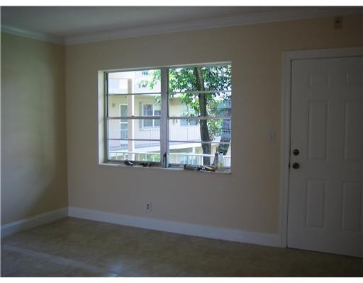 LEISURE GARDENS CONDO - Residential Lease