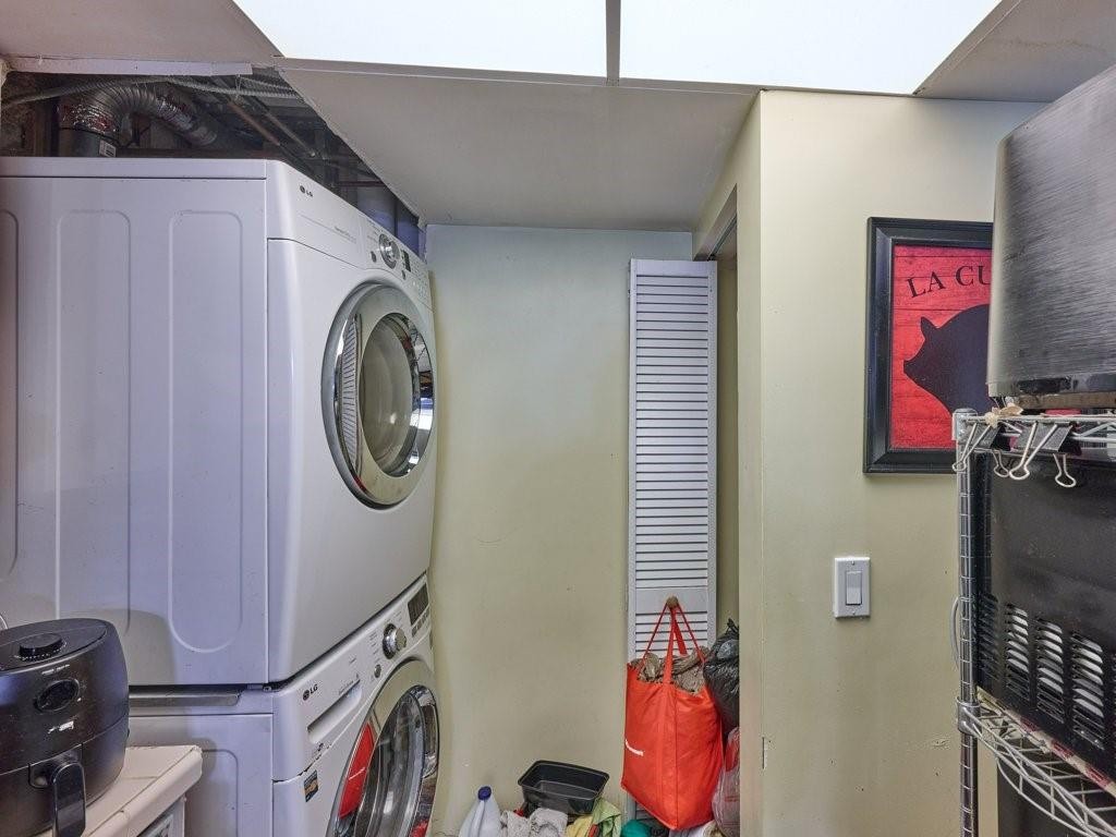 Palm Court Condos - Residential