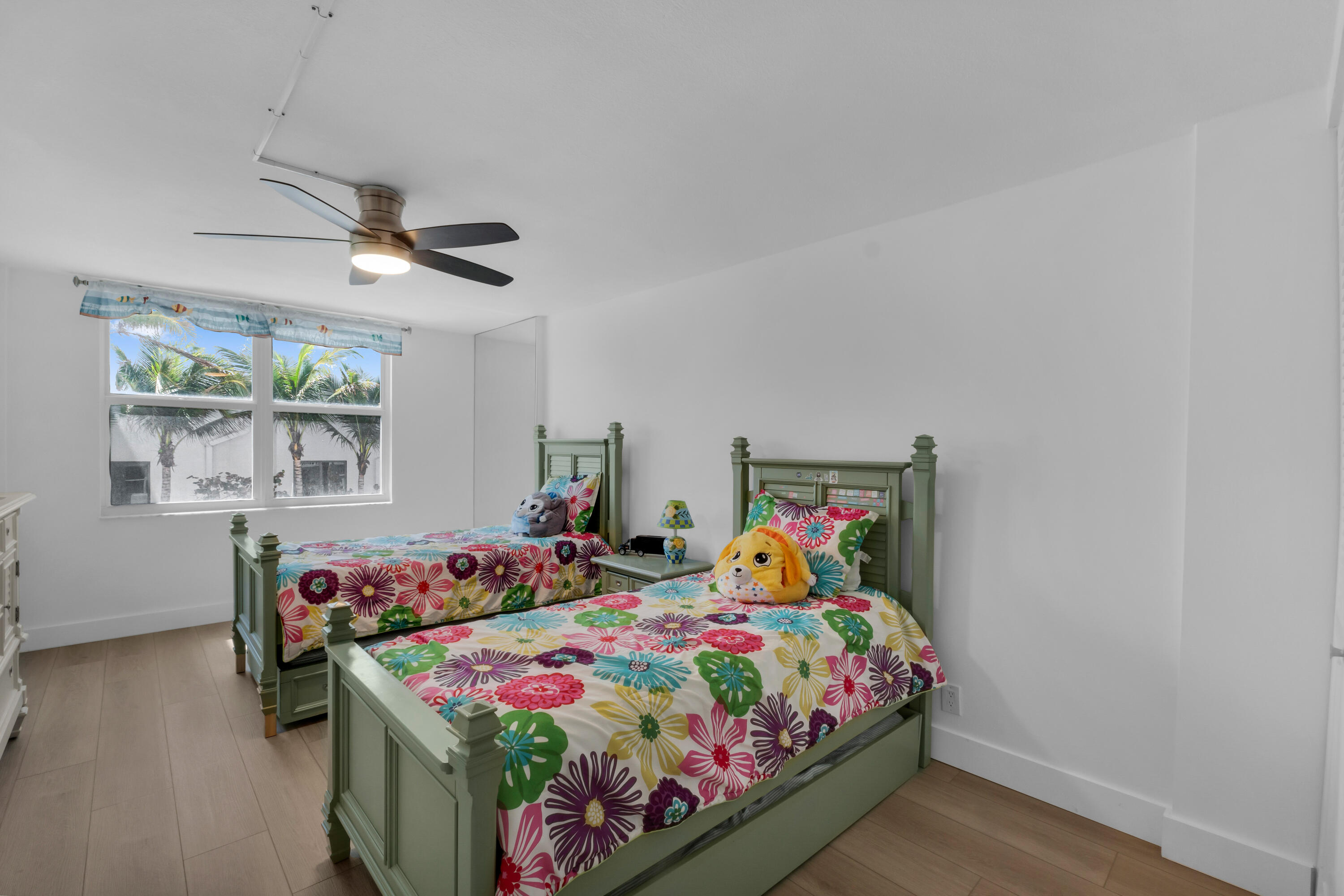 45 OCEAN CONDO - Residential