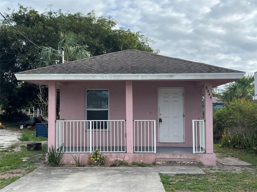 Photo of 8444 SE Date Street, Hobe Sound, FL 33455 (MLS # F10456006)