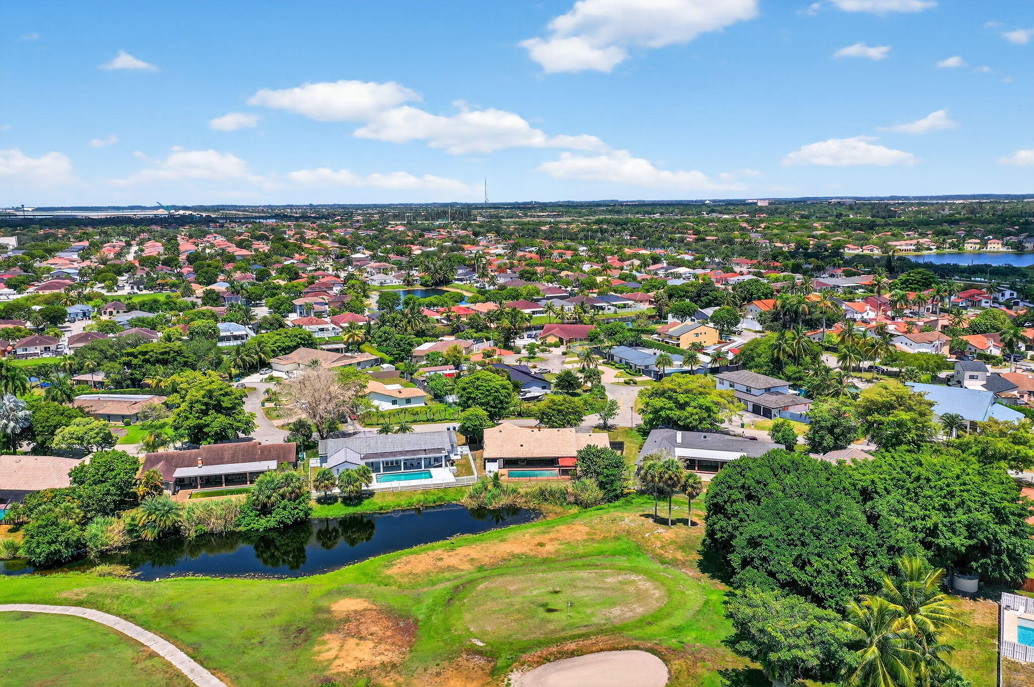 COUNTRY CLUB OF MIAMI ESTS SEC 4 - Residential