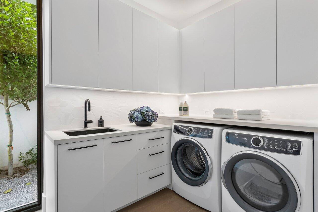 HOFMAN ADD - Residential