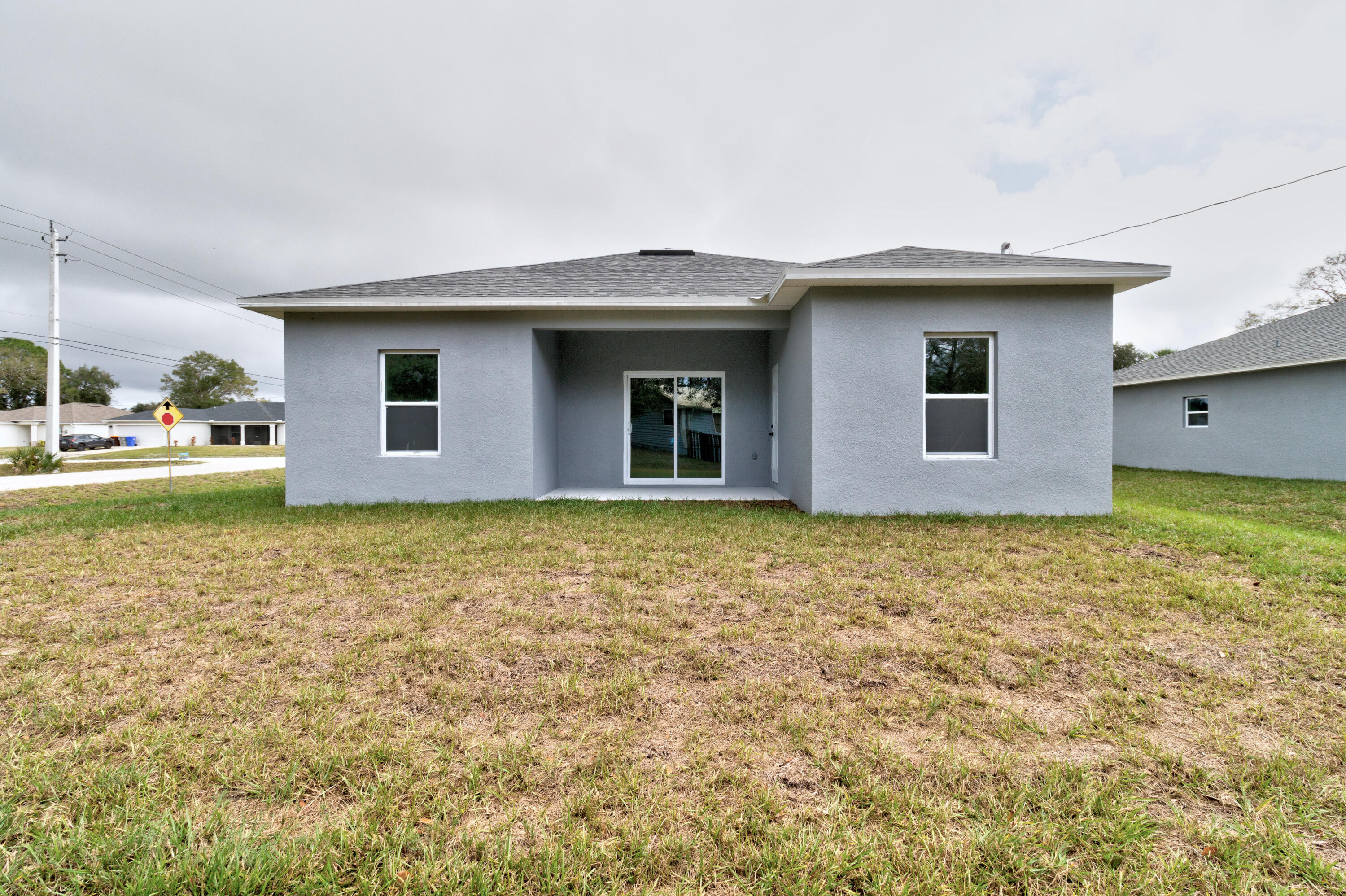 VERO LAKE ESTATES UNIT I - Residential