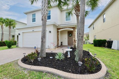 Tiny photo for 1945 NW Cataluna Circle, Port Saint Lucie, FL 34986 (MLS # B26036835)