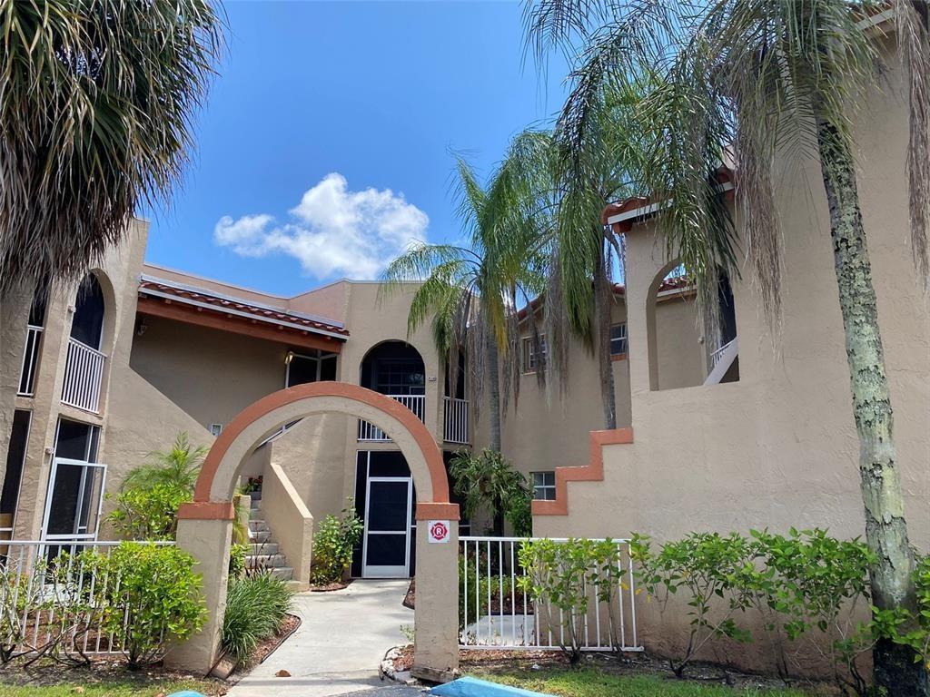 This spacious and well-maintained 3-bedroom, 2-bathroom condo offers stunning lake views and a bright, open floor plan perfect for comfortable living. Located in the heart of Pembroke Pines, this home features a modern kitchen, generous closet space, and in-unit laundry.
Enjoy relaxing on your private patio overlooking the lake
Conveniently situated just minutes from major highways (I-75, Turnpike, and 595), plus close to Pembroke Lakes Mall, restaurants, grocery stores, parks, and entertainment. Ideal for commuters and those who love to be near everything!
Unit is currently tenant occupied so Showings will be on Monday & Friday only from 2pm to 6pm
Don’t miss out—this gem is available starting August 1st