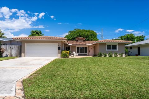1711 NE 40th Ct Oakland Park FL 33334