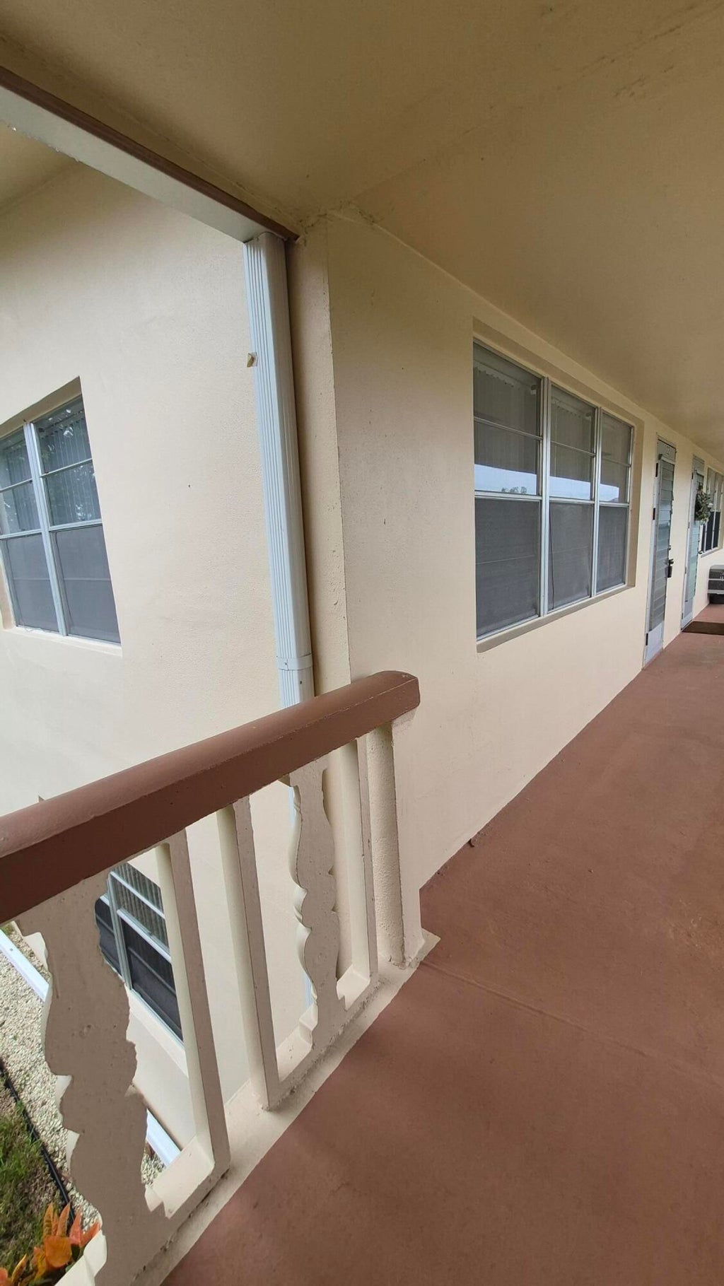 Photo of 122 Canterbury D, West Palm Beach, FL 33417 (MLS # B26083642)