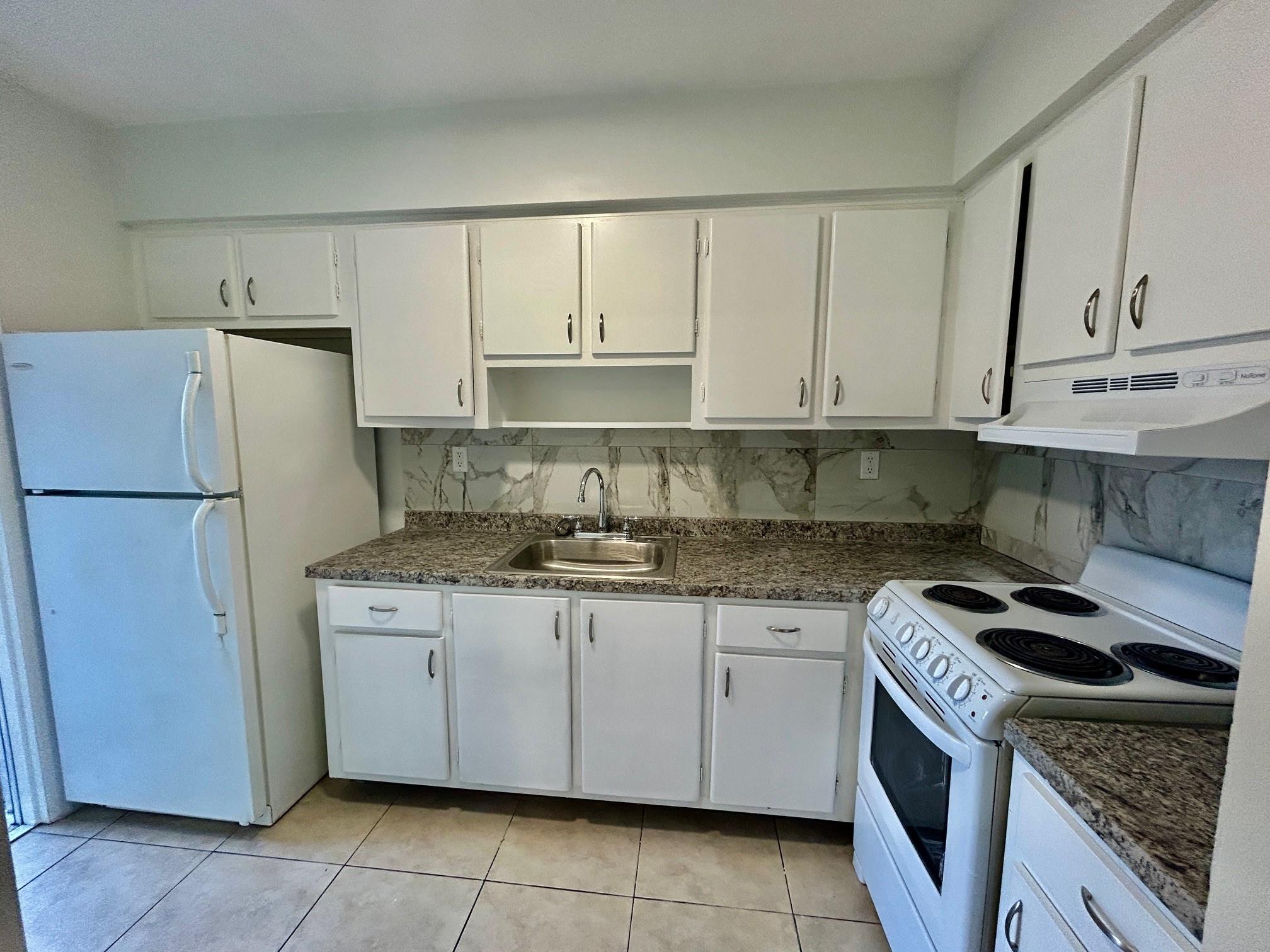 Miramar Sec 16 52-5 B - Residential Lease